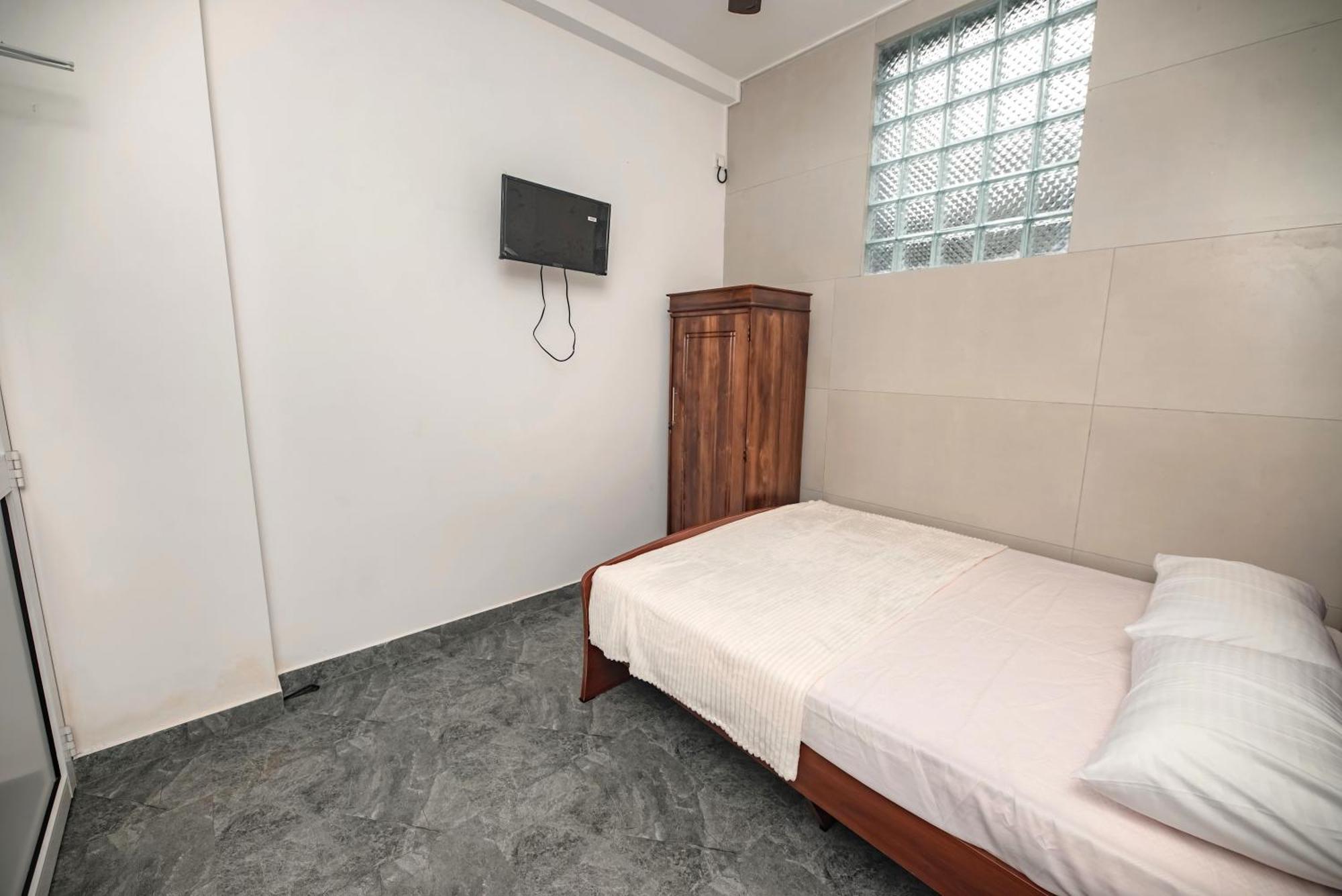 Nnr Wattala Hotel Ngoại thất bức ảnh