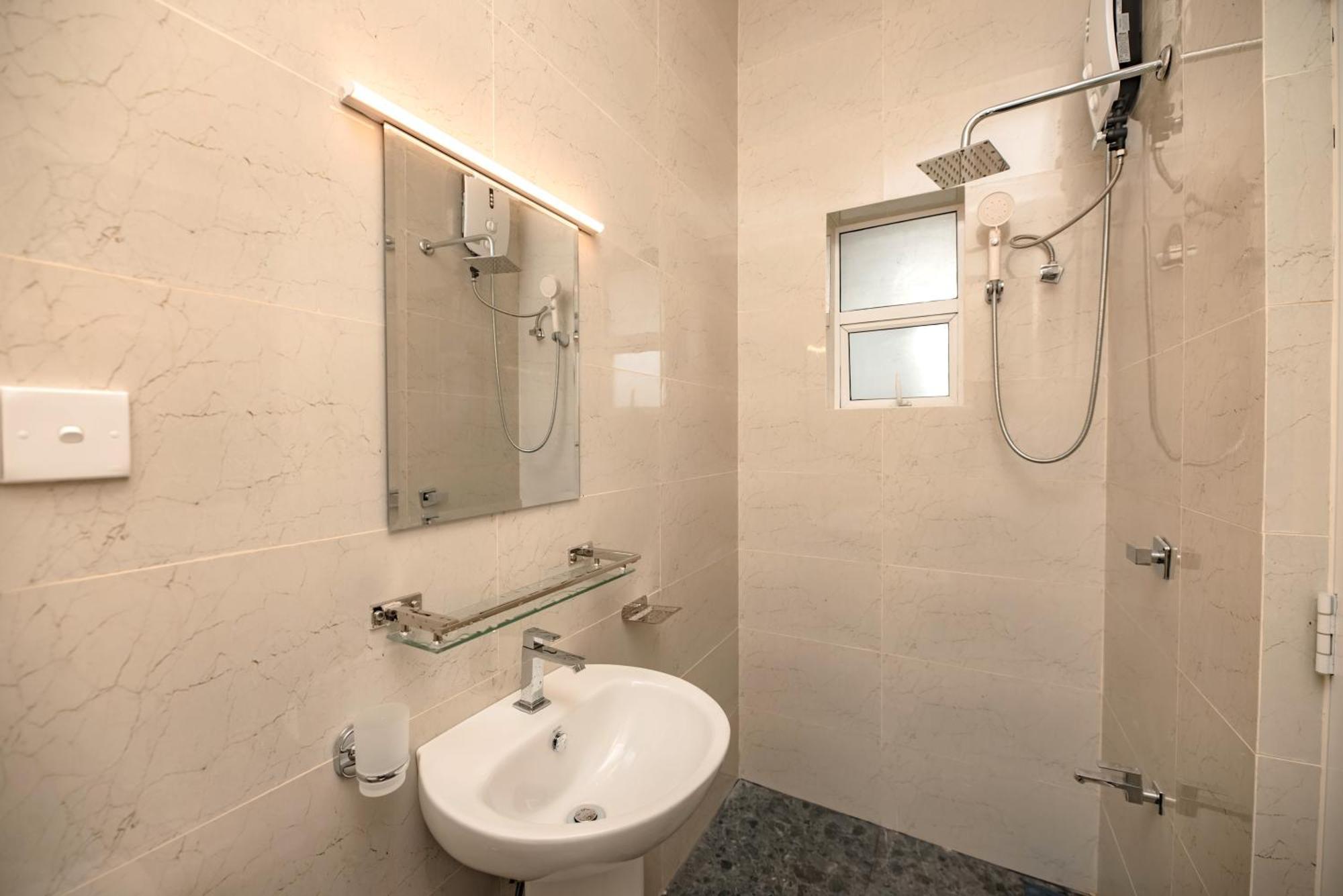 Nnr Wattala Hotel Ngoại thất bức ảnh